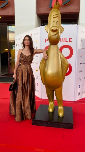 Actress Cristina Flutur In Lagos Dress On The Red Carpet Of Premiile GOPO 2023 Gala