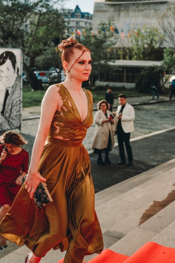Actress Miriam Rizea In Zaira Dress Golden Olive On The Red Carpet Of Premiile GOPO 2023 Gala
