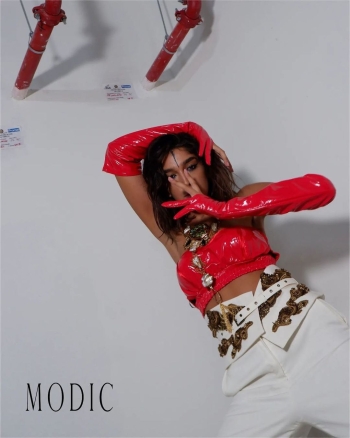 Louvre Belt | MODIC Magazine