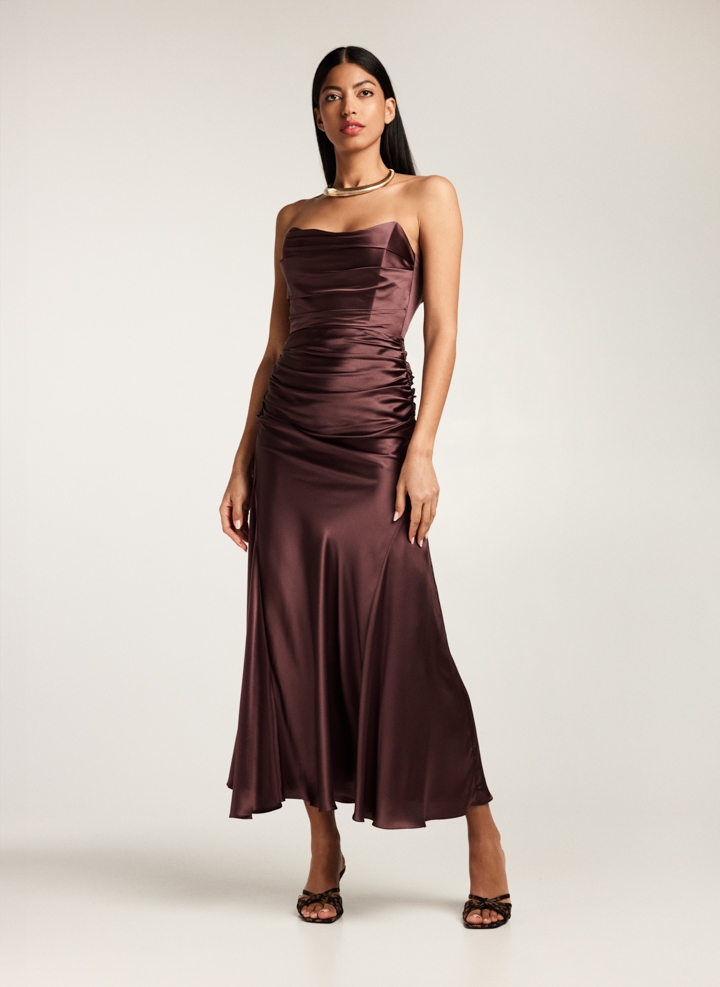 Rochie maro midi din matase satinata cu drapaje si corset ajustabil Volta Rochie maro midi din matase satinata cu drapaje si corset ajustabil Volta