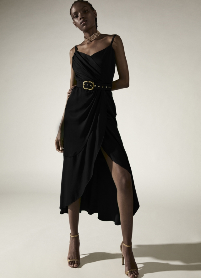 Rochie cocktail din rayon neagra cu bretele subtiri fusta midi petrecuta cu volane si curea asortata Daunt
