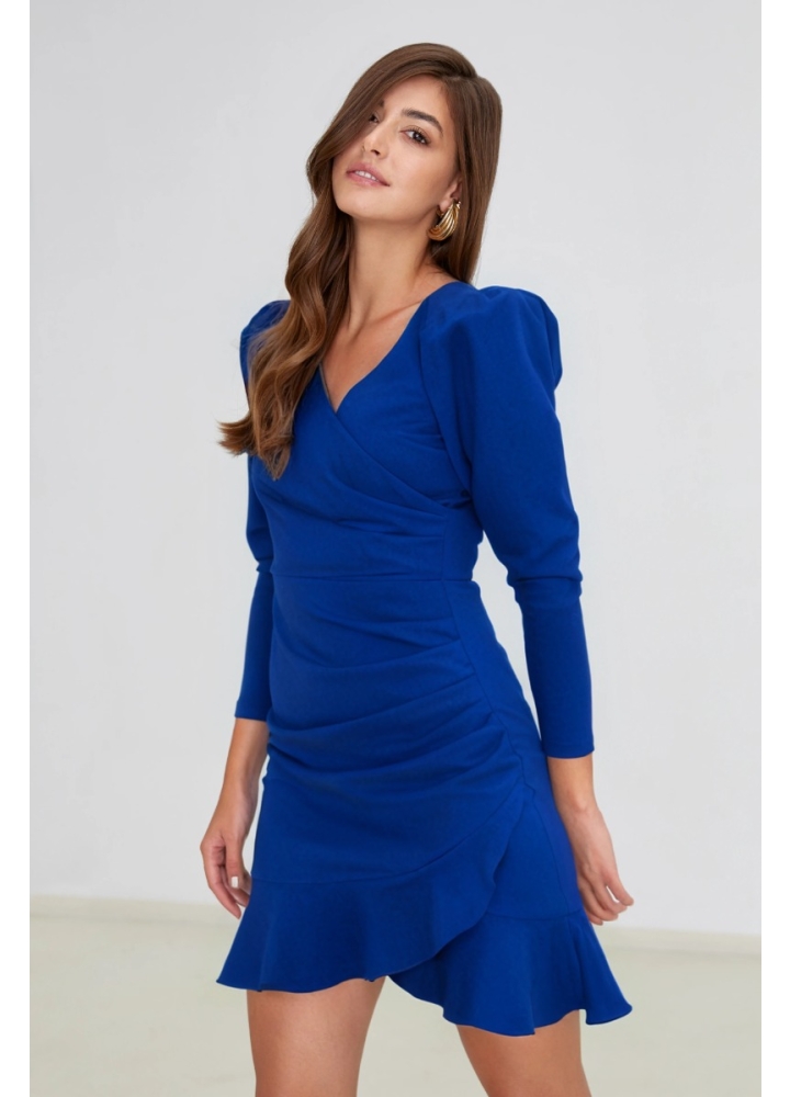 Rochie mini albastra drapata cu decolteu in V si fusta cu volan din vascoza Amara