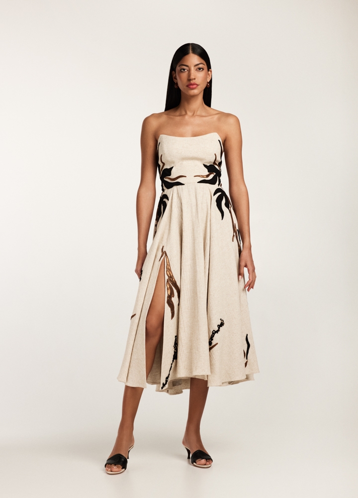 Rochie crem midi din in si bumbac texturat cu corset reglabil si broderii multicolore Kalahari