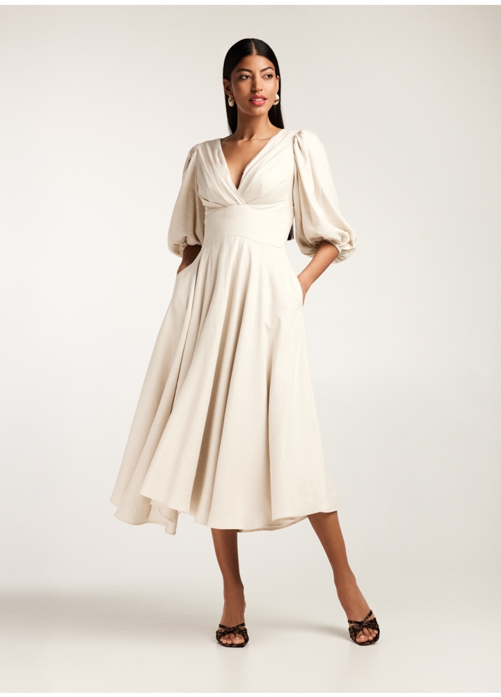 Rochie midi bej din in cu drapaje si maneci bufante Swan
