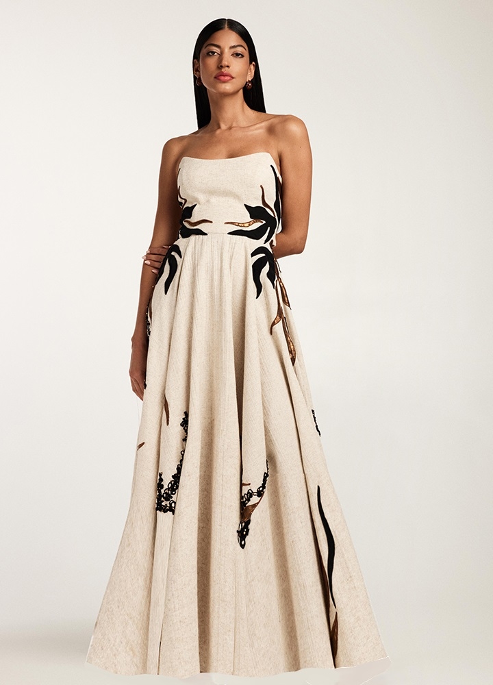 Rochie crem lunga din in si bumbac texturat cu corset reglabil si broderii multicolore Samihara