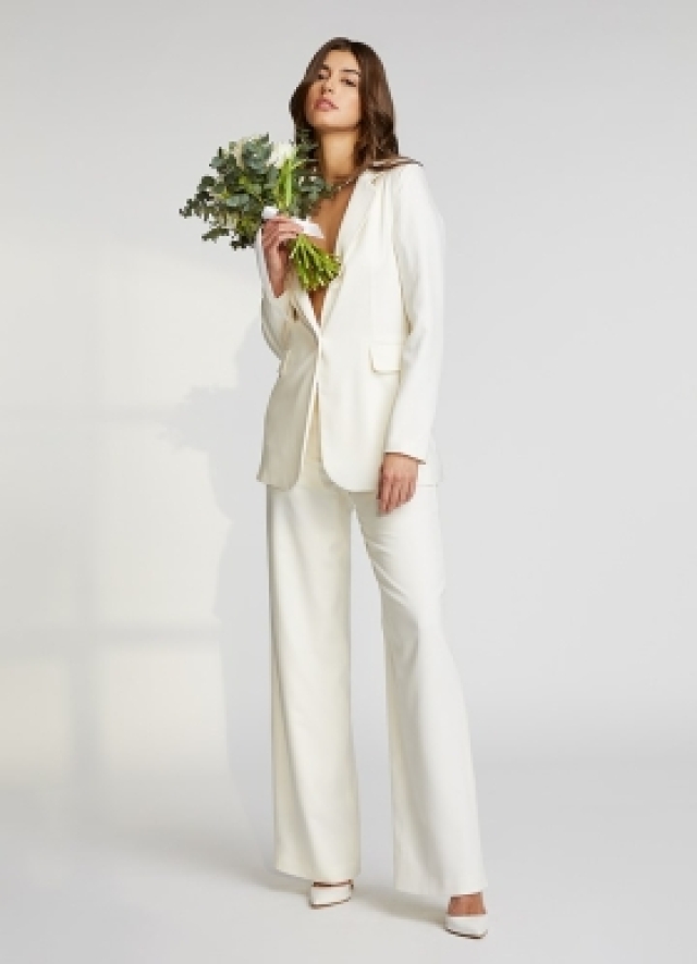 Set ivoire format din sacou si pantaloni drepti cu buzunare Kiss