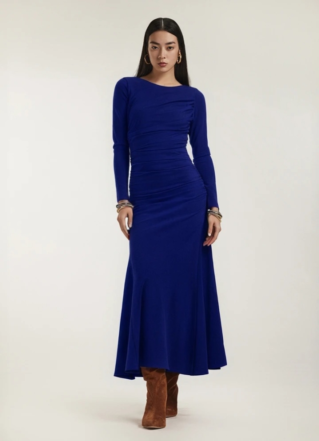 Rochie midi albastru indigo  din viscoza cu drapaje si maneci lungi Agua