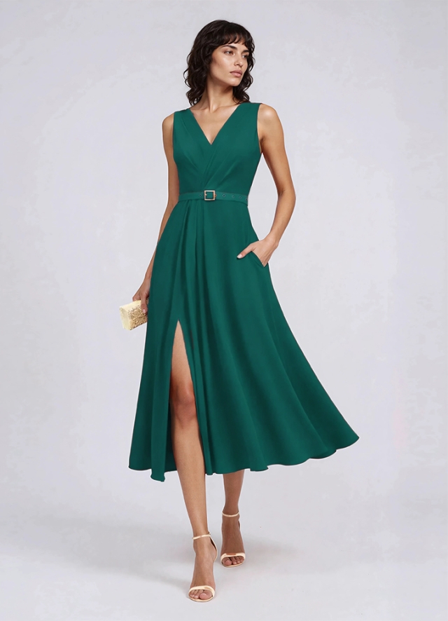 Rochie cocktail midi verde inchis cu decolteu in V si drapaje Amavi