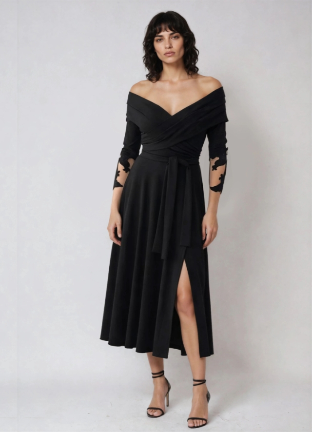 Rochie midi neagra evazata cu maneci brodate si decolteu in V Rimini