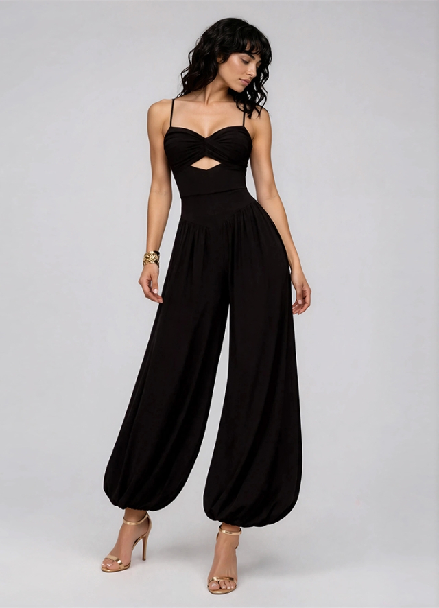 Salopeta cocktail cu pantalon baloon din matase neagra cu drapaje Amaya